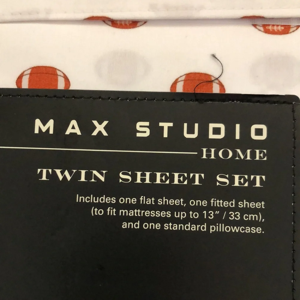Max Studio FOOTBALL Sheet Set TWIN